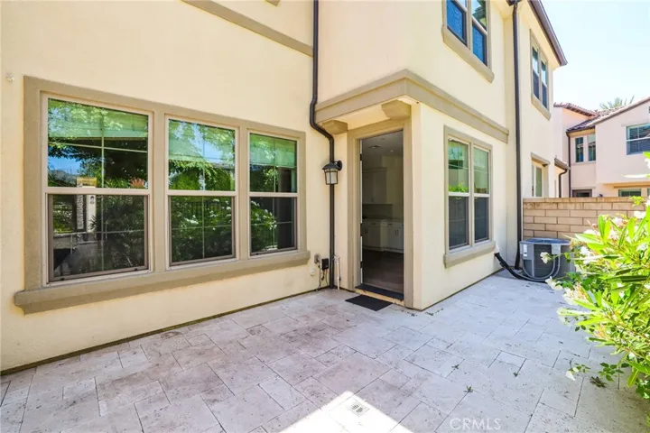 216 Finch, Lake Forest, California 92630