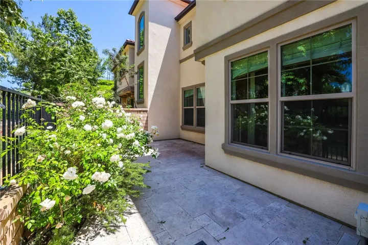 216 Finch, Lake Forest, California 92630