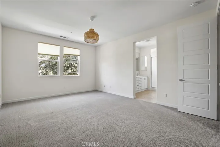 216 Finch, Lake Forest, California 92630
