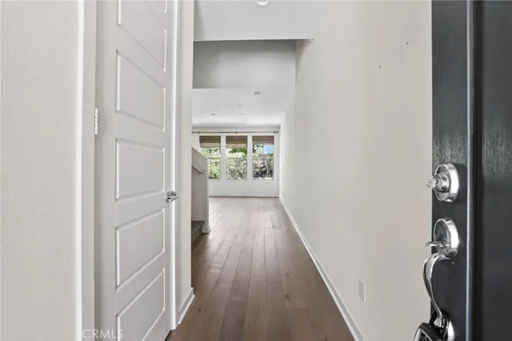 216 Finch, Lake Forest, California 92630