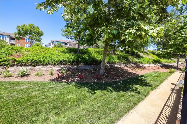 216 Finch, Lake Forest, California 92630