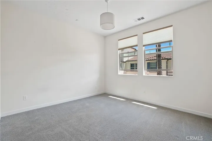216 Finch, Lake Forest, California 92630