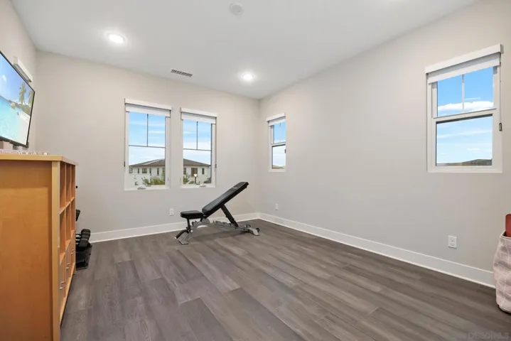 6190 Sagebrush Bend Way, San Diego, California 92130
