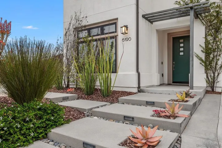 6190 Sagebrush Bend Way, San Diego, California 92130