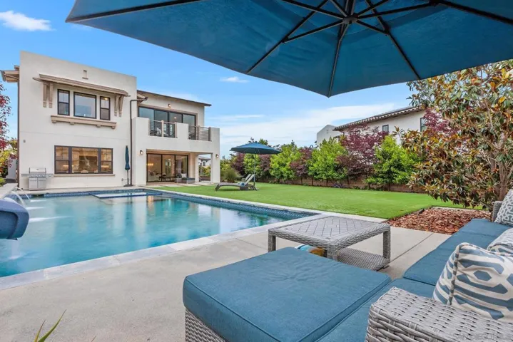 6190 Sagebrush Bend Way, San Diego, California 92130