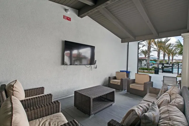 6190 Sagebrush Bend Way, San Diego, California 92130
