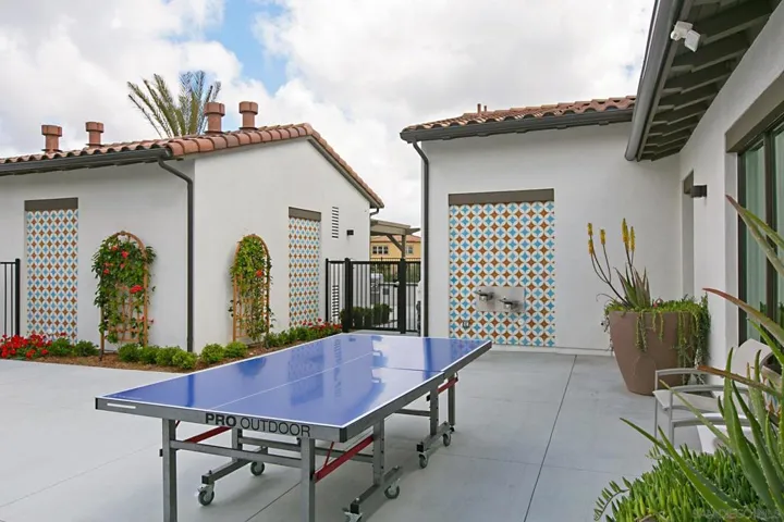 6190 Sagebrush Bend Way, San Diego, California 92130