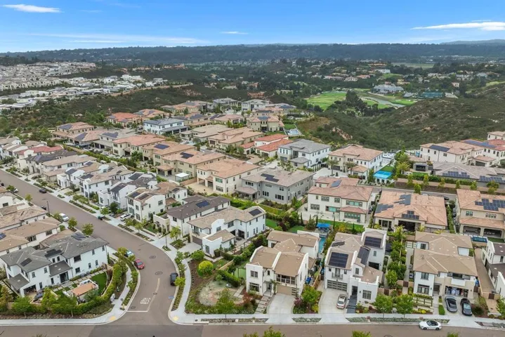 6190 Sagebrush Bend Way, San Diego, California 92130