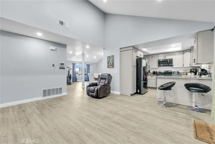 1264 N Mulberry Avenue, Rialto, California 92376