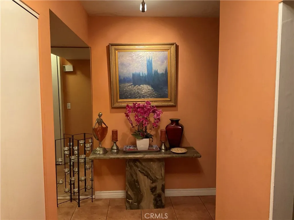 2620 2nd Avenue 5b, San Diego, California 92103 home-pic-1