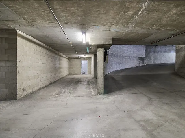 5016 Bakman Avenue 304, North Hollywood, California 91601