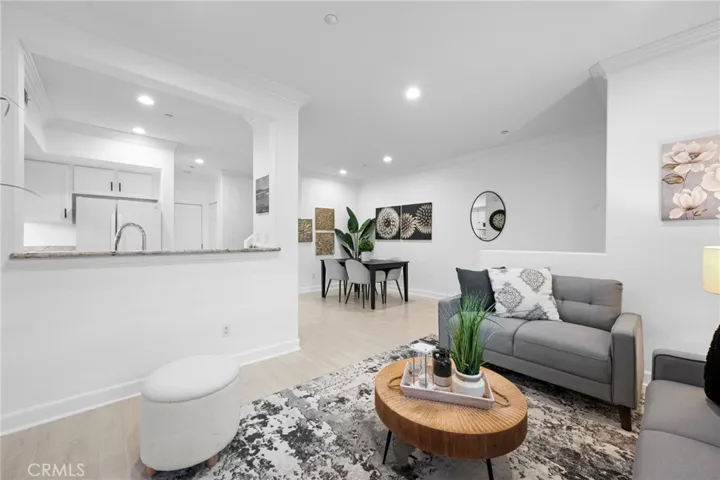 6 Lynde Street, Ladera Ranch, California 92694