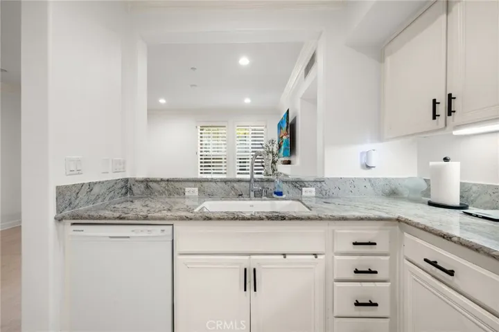 6 Lynde Street, Ladera Ranch, California 92694