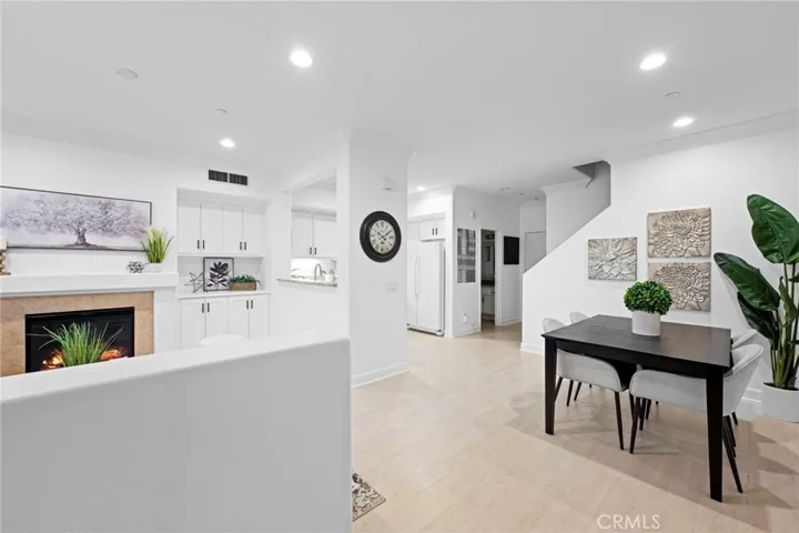 6 Lynde Street, Ladera Ranch, California 92694