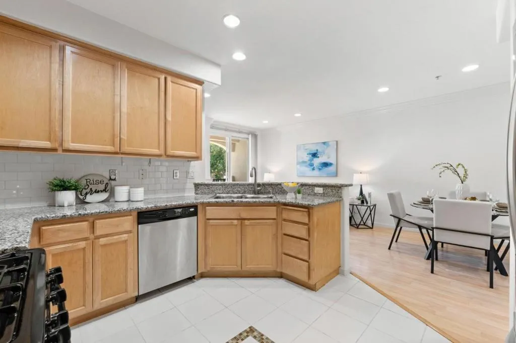 789 Parc Lane, Milpitas, California 95035 home-pic-10