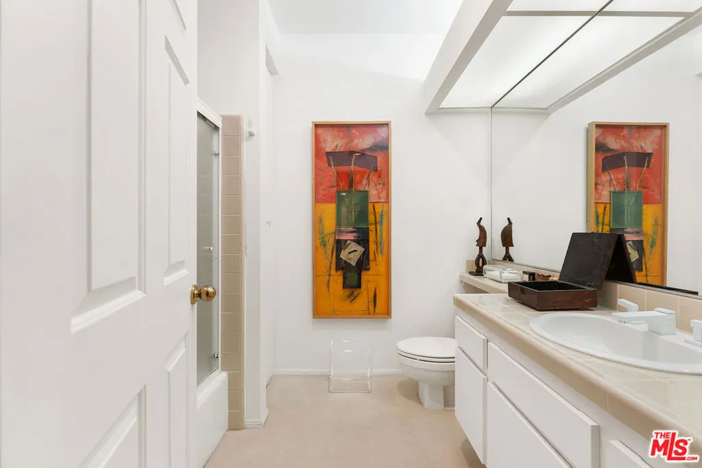 1433 Barry Avenue 103, Los Angeles, California 90025 home-pic-13