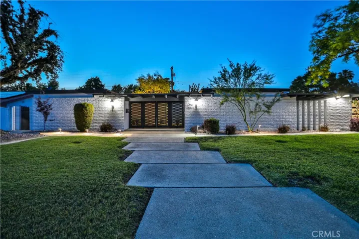 315 Teasdale Drive, Claremont, California 91711