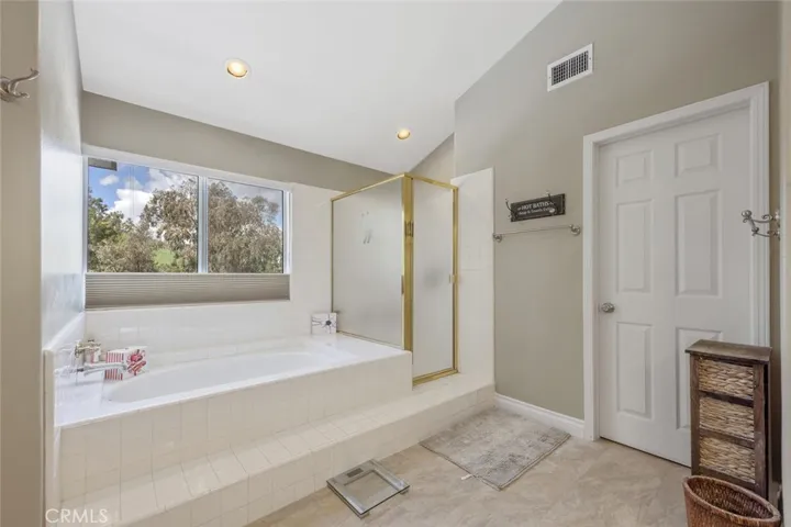 688 Trousdale Street, Oak Park, California 91377