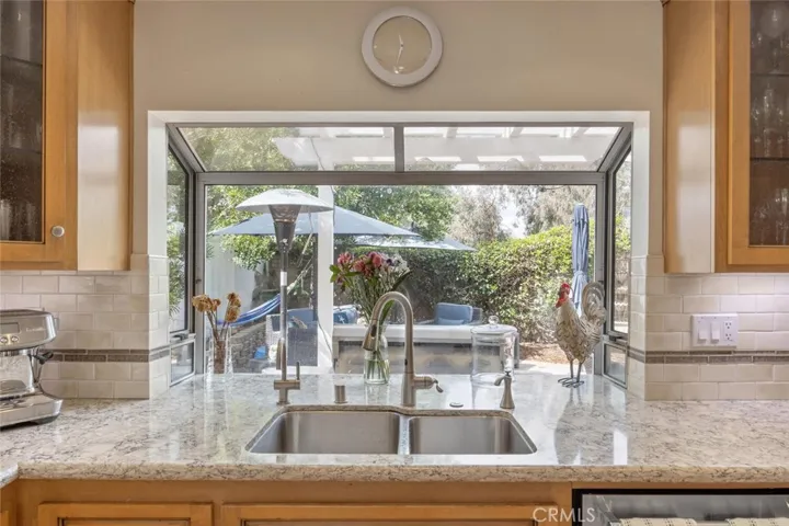 688 Trousdale Street, Oak Park, California 91377