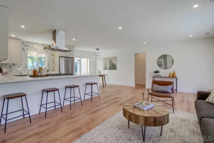3987 Dalles Ave, San Diego, California 92117