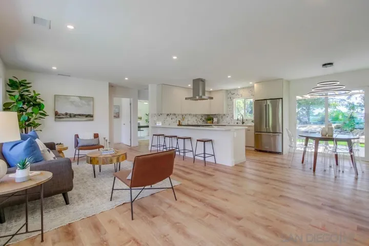 3987 Dalles Ave, San Diego, California 92117