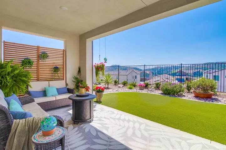 35140 Bergamot, Fallbrook, California 92028