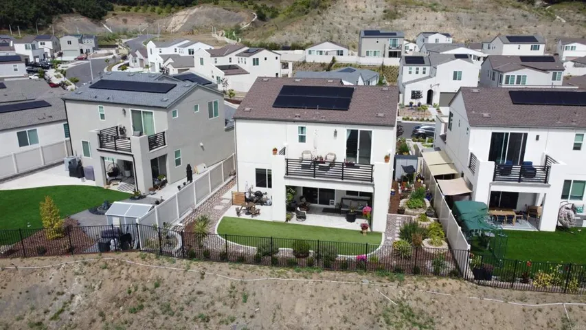 35140 Bergamot, Fallbrook, California 92028