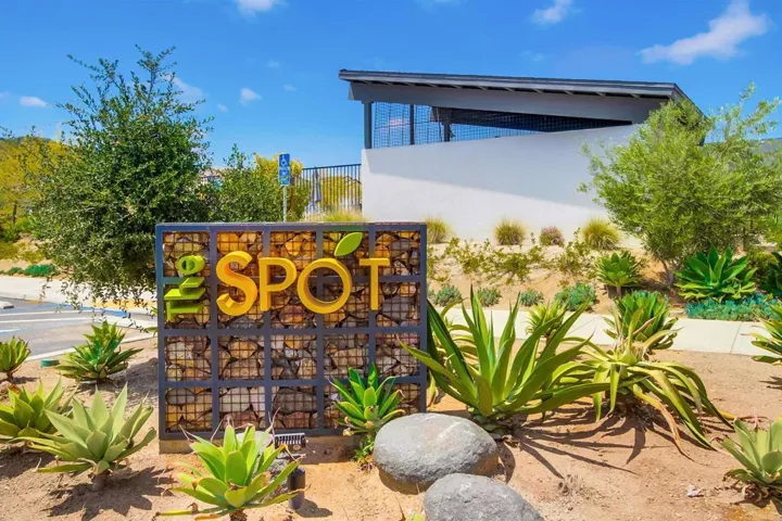 35140 Bergamot, Fallbrook, California 92028