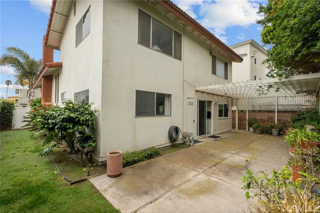 1277 Devon Lane, Ventura, California 93001 home-pic-33