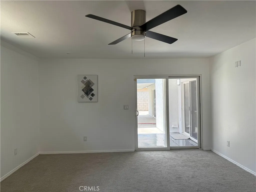 10328 Shoshone Avenue, Riverside, California 92503 home-pic-13