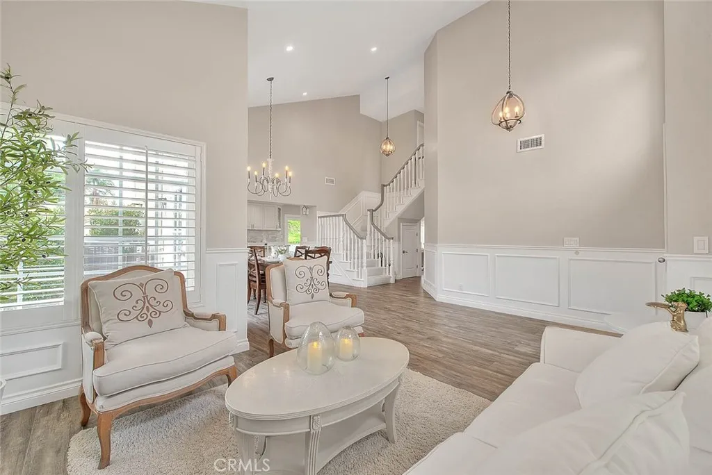 809 Crystal Water Lane, Walnut, California 91789 home-pic-4