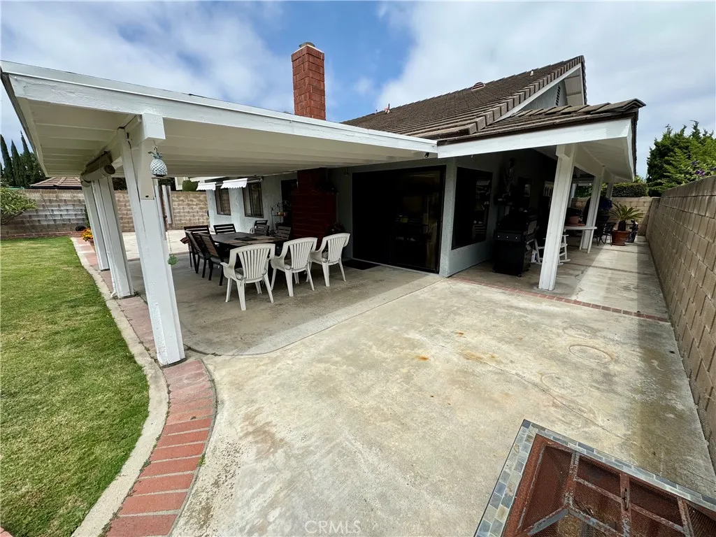 19335 Derbyshire Lane, Cerritos, California 90703 home-pic-26