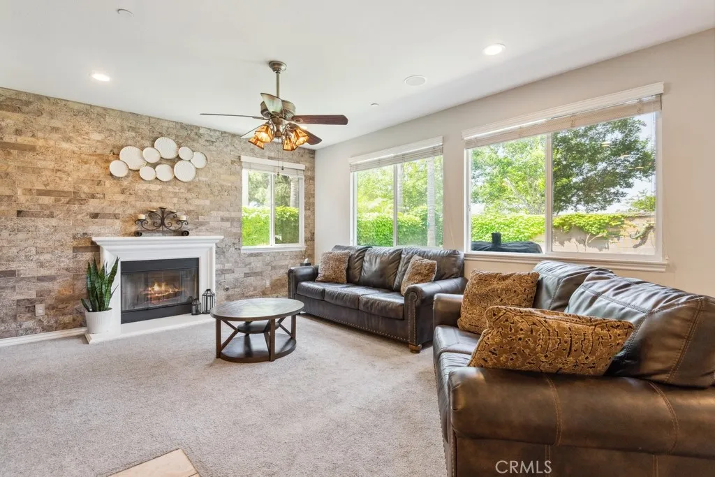 5460 Turin Way, Fontana, California 92336 home-pic-7