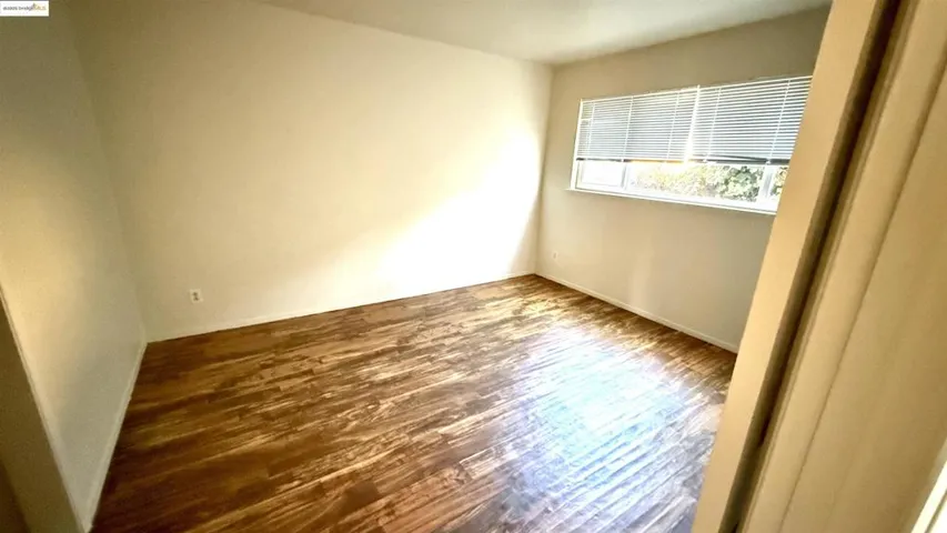 10100 Walnut, Oakland, California 94603