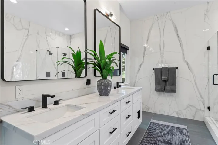 1019 Pintail Circle, Lake Arrowhead, California 92352