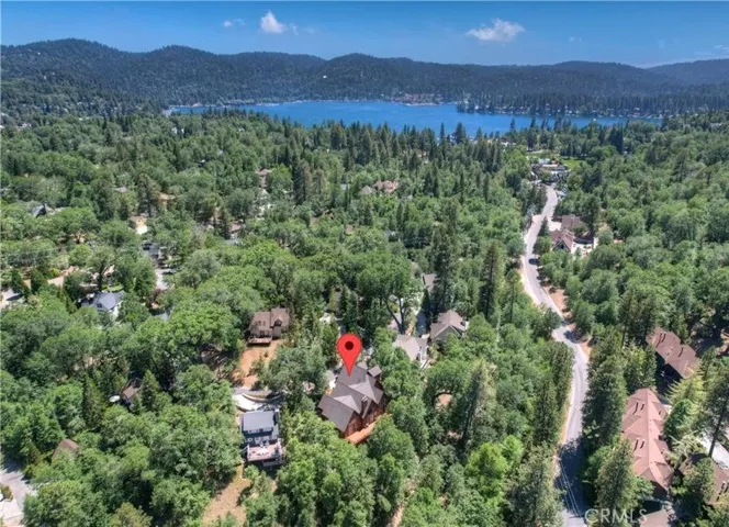 1019 Pintail Circle, Lake Arrowhead, California 92352