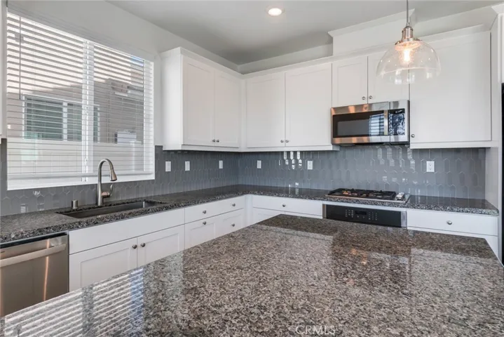 921 Dahlia Avenue, Redlands, California 92374