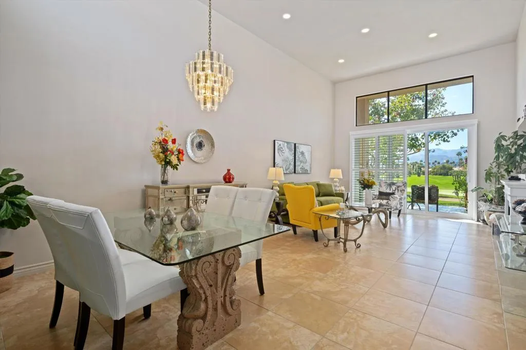 54121 Oakhill, La Quinta, California 92253 home-pic-23