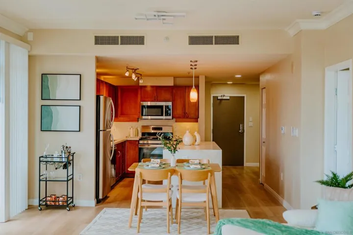 1240 India St 503, San Diego, California 92101