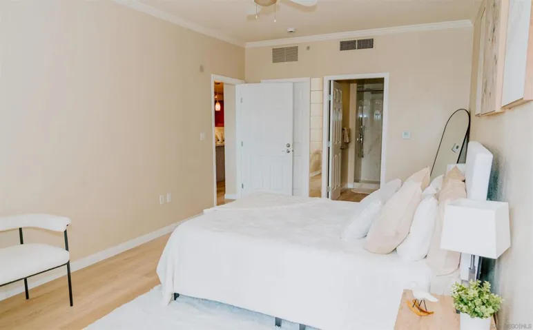 1240 India St 503, San Diego, California 92101