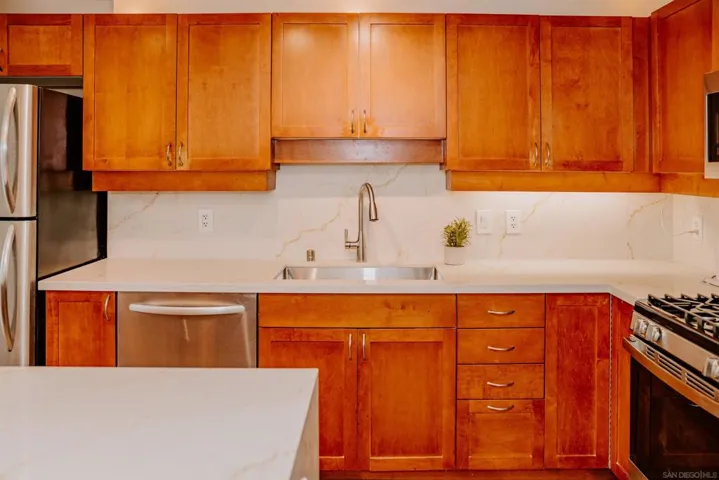 1240 India St 503, San Diego, California 92101