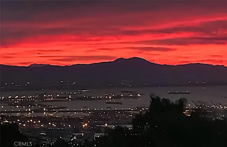Harbor Sunset View