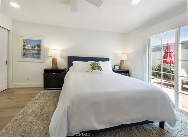 GUEST BEDROOM OPENS TO FRONT PATIO