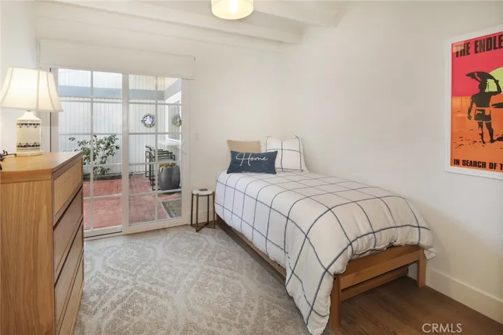 DEN/3RD BEDROOM/OFFICE