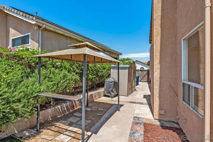 12064 Mannix Road, San Diego, California 92129