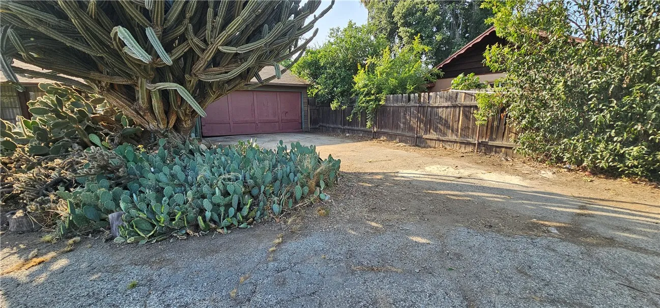 5319 Durfee Avenue, El Monte, California 91732 home-pic-3