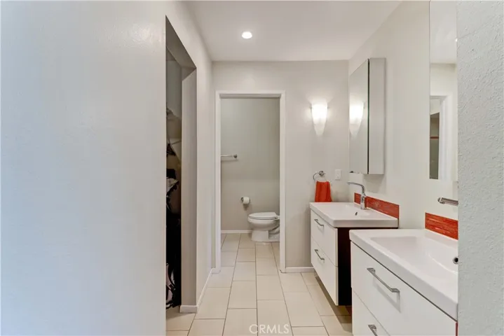 2032 E Bermuda Street 103, Long Beach, California 90814