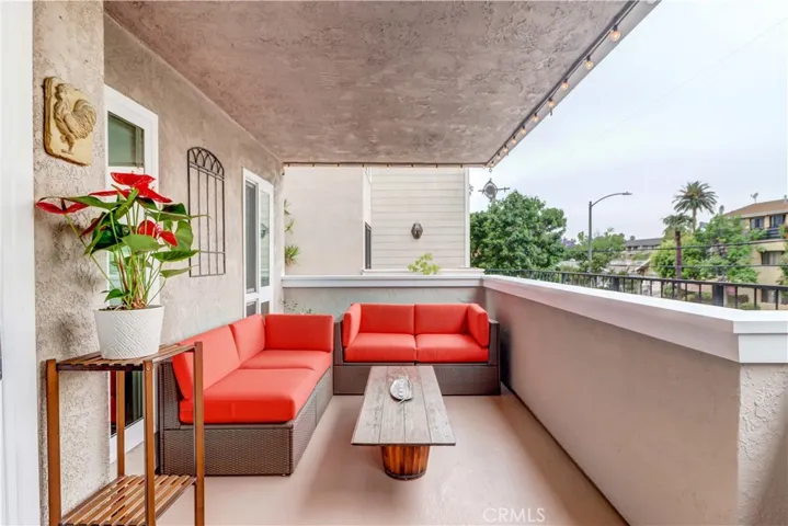 2032 E Bermuda Street 103, Long Beach, California 90814
