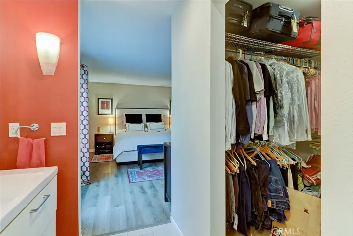 2032 E Bermuda Street 103, Long Beach, California 90814