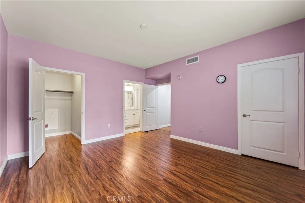 76 City Stroll, Irvine, California 92620 home-pic-21